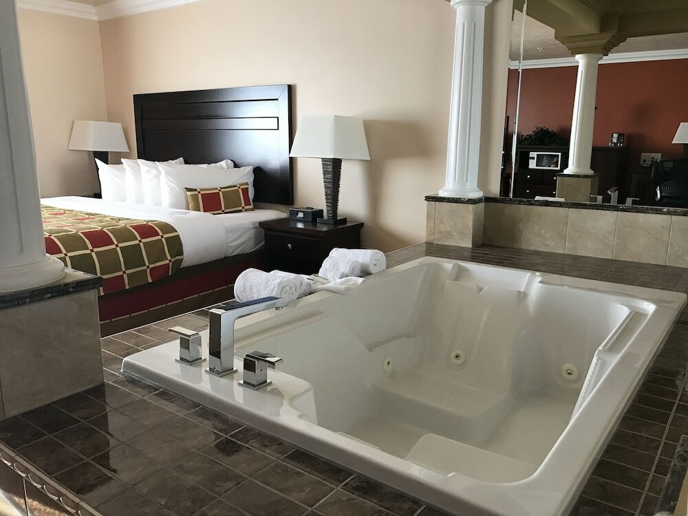 Фото Best Western Plus Mirage Hotel & Resort