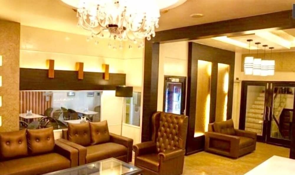 Фото Hotel Cj International