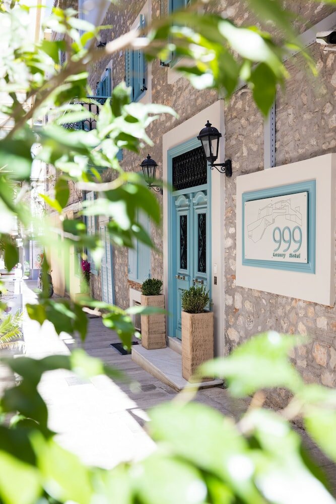 Фото 999 Luxury Hotel