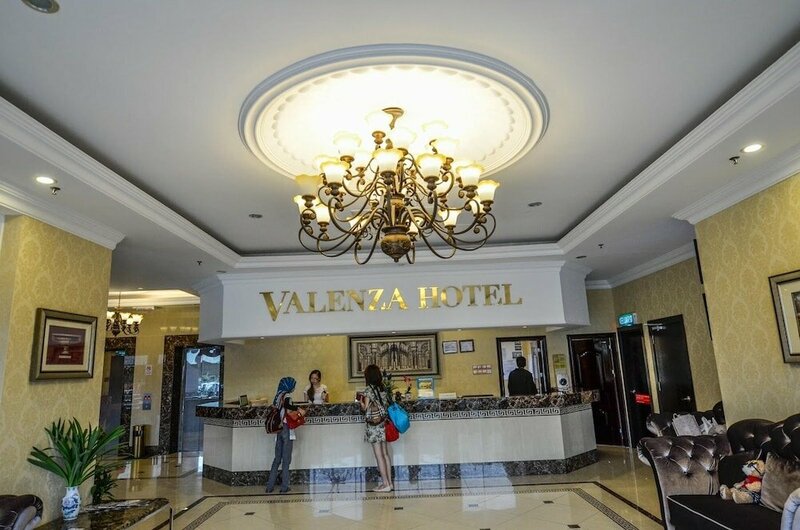 Гостиница Valenza Hotel & Cafe в Куала-Лумпуре