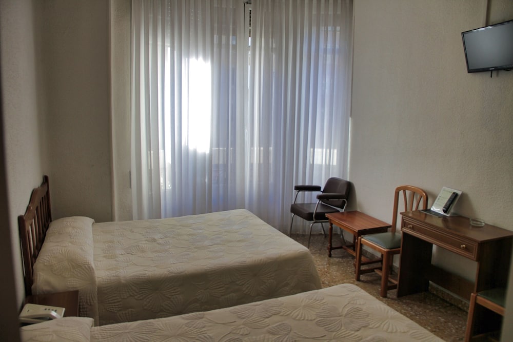 Фото Hostal Excelsior