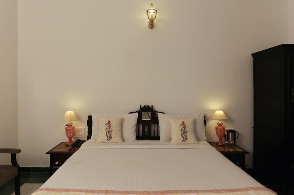 Фото The Lavitra Udaipur