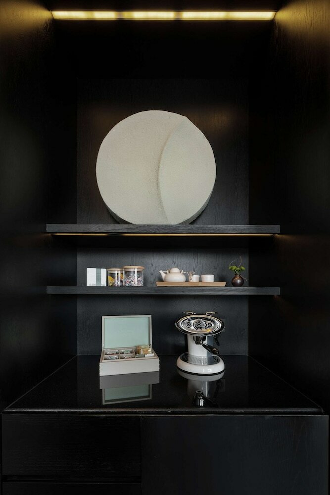 Фото The Temple House