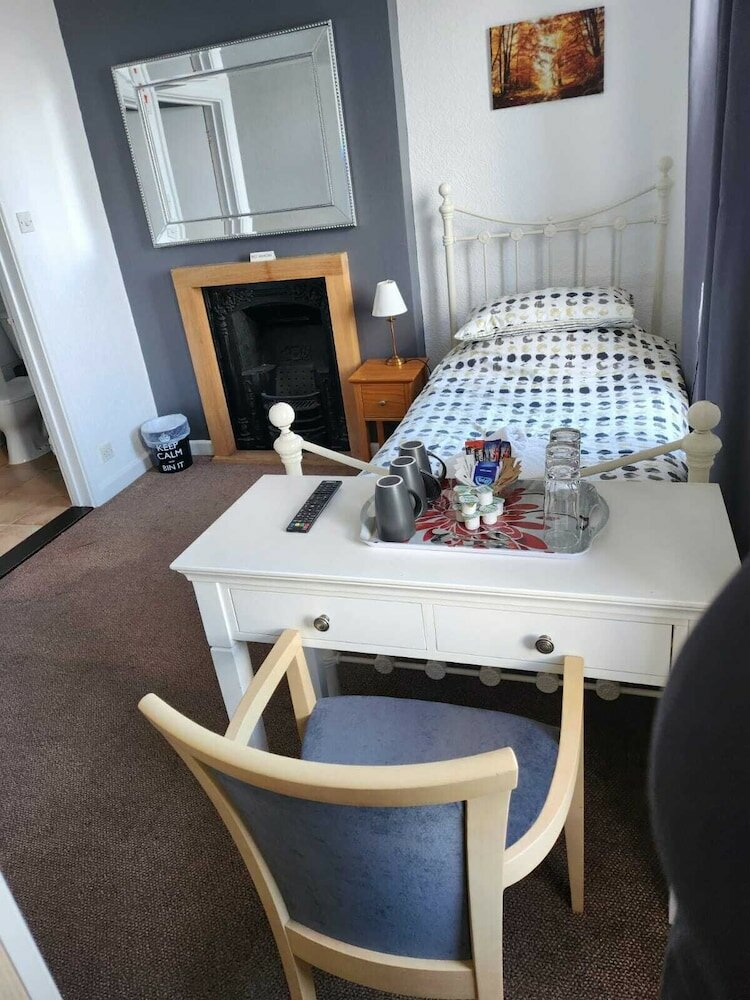 Фото St George's Guesthouse