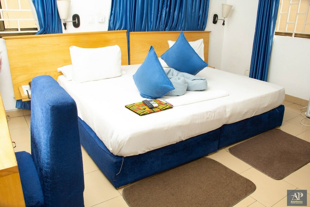 Фото Asantewaa Premier