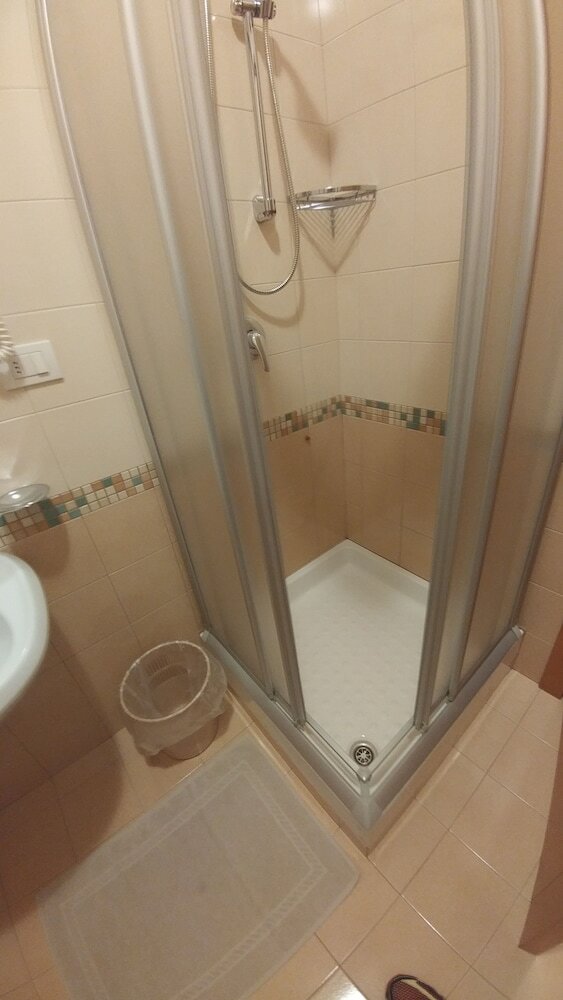 Фото Hotel La Perla