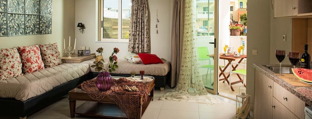 Фото King's Village Apartments