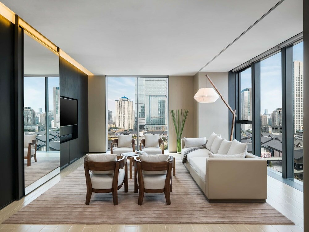 Фото The Temple House