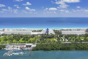 Гостиница The Pyramid Cancun by Oasis