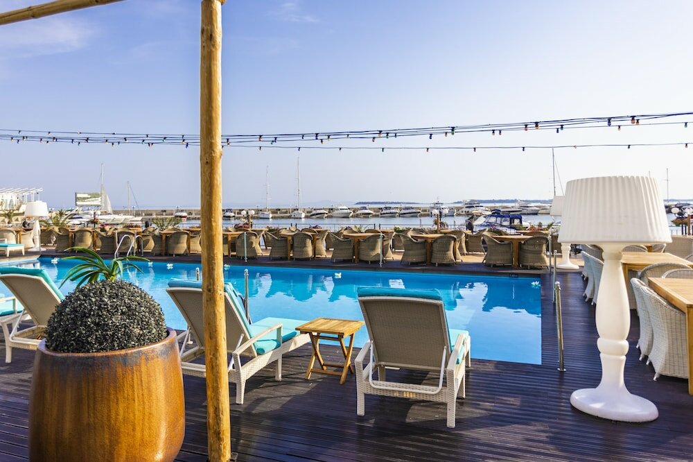 Фото Palace Marina Dinevi Hotel