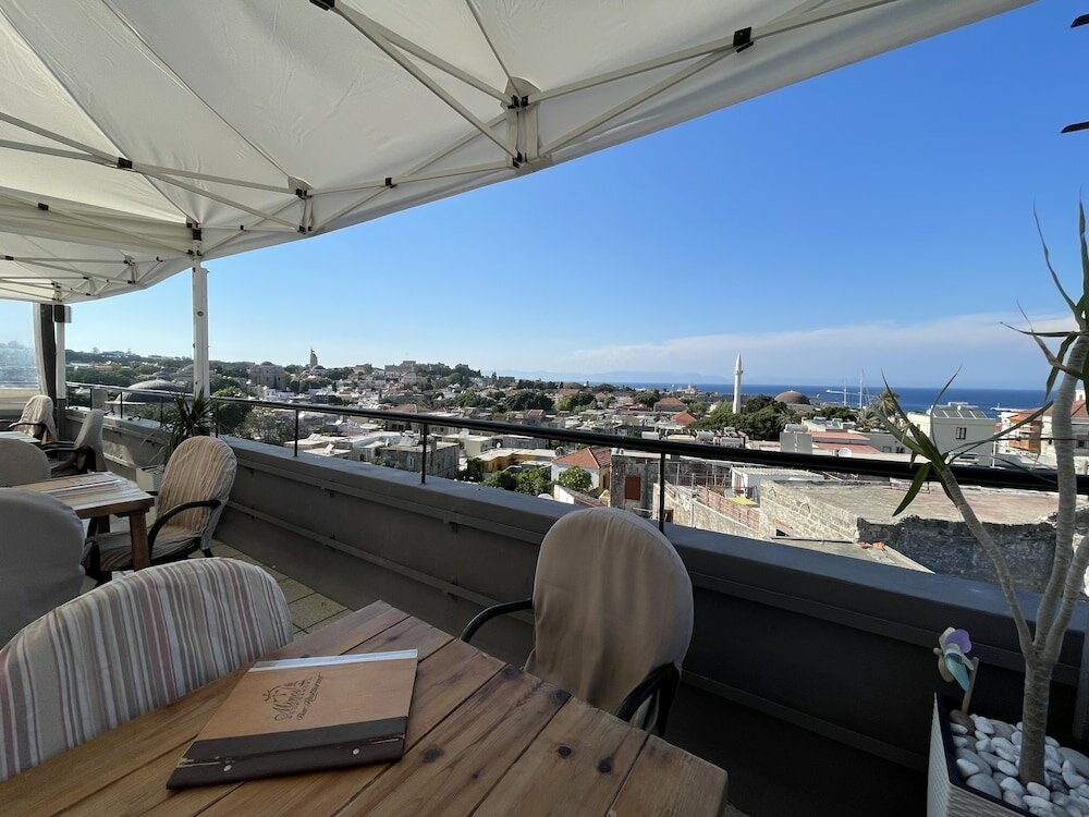 Фото Minos Pension