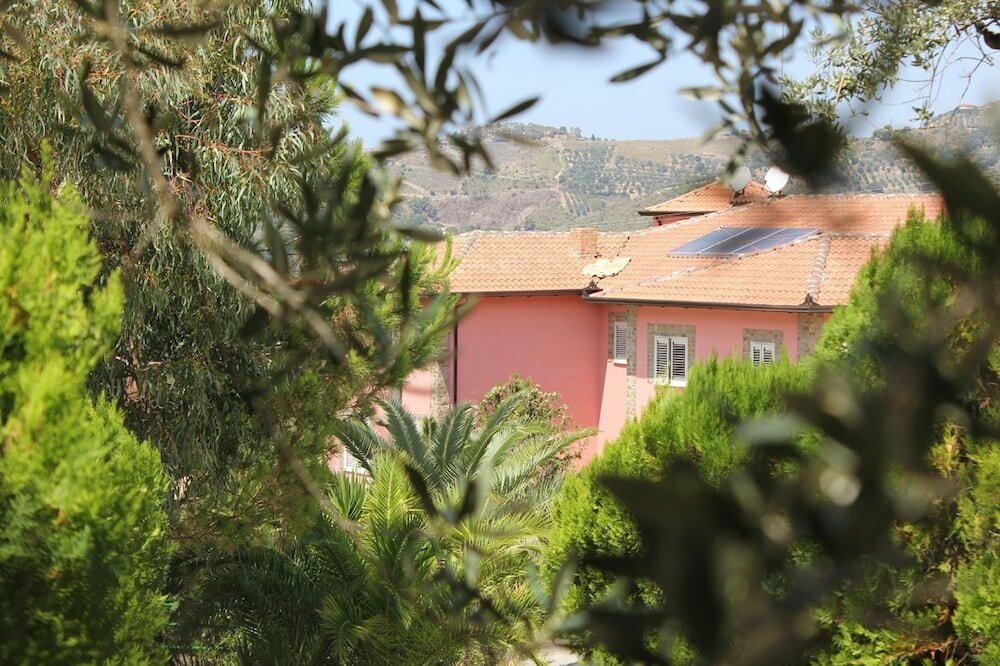 Фото Agriturismo Eucalipto