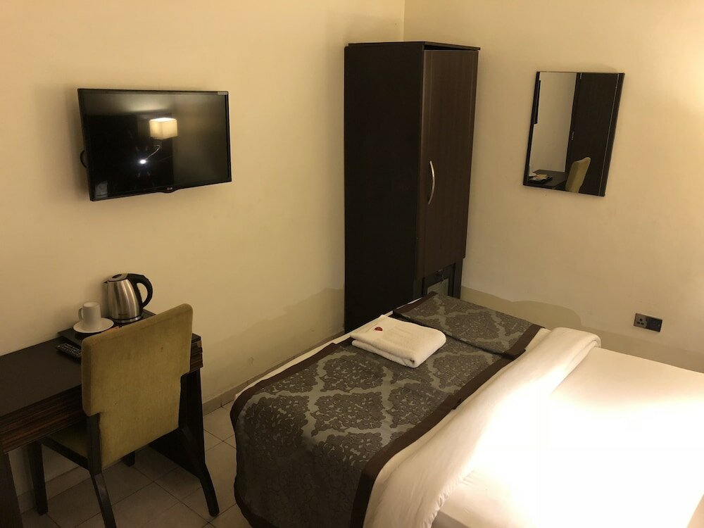 Фото Lakeem Suites Ikoyi