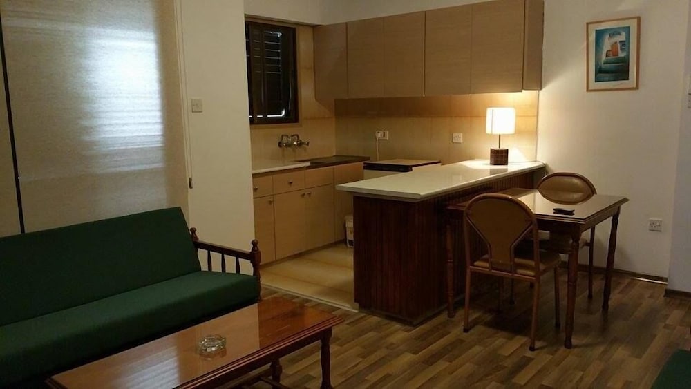 Фото Layiotis Hotel Apartments