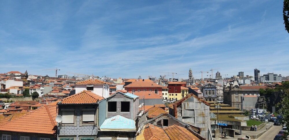 Фото Premium Porto Downtown