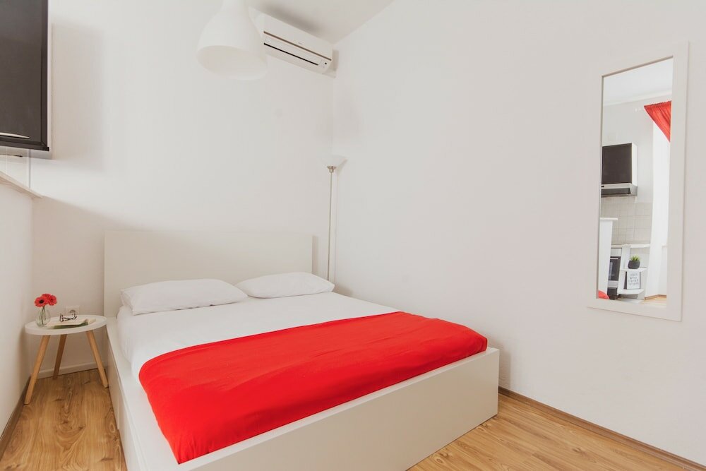 Фото Rooms Eden Old Town