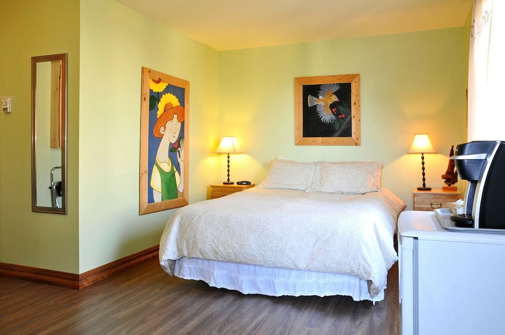 Фото La Galouine Auberge & Restaurant