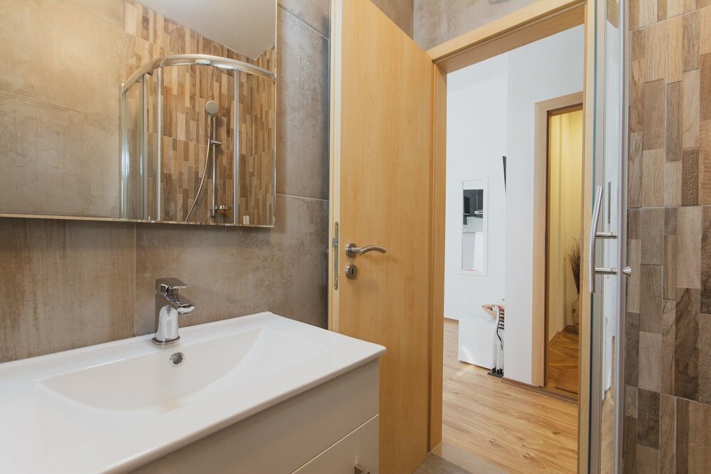 Фото Rooms Eden Old Town