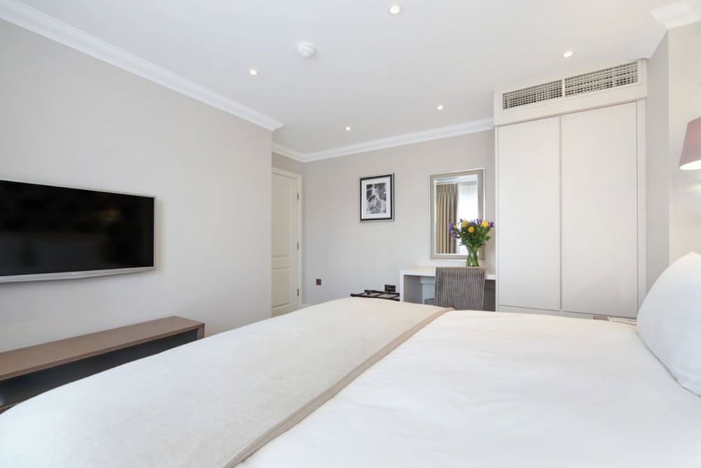 Фото Ashburn Court