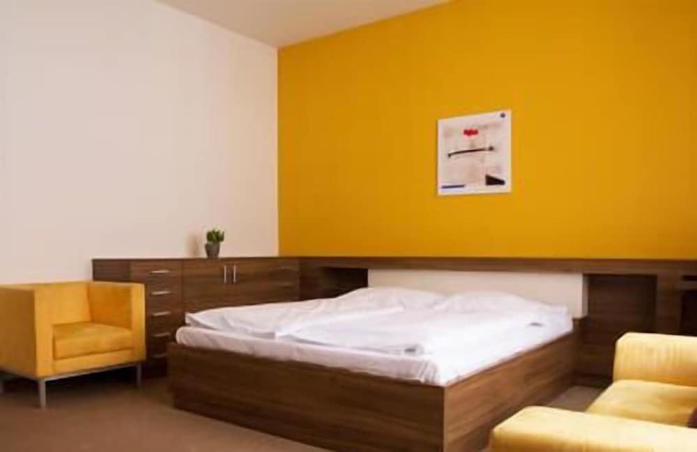 Фото Hotel & Pivovar Černý Orel