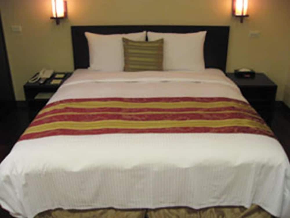 Фото 9 Hotel Taipei