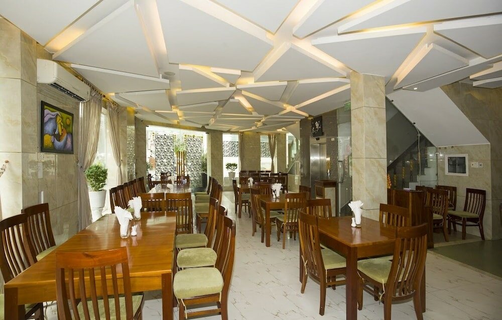 Фото Art Deluxe Hotel