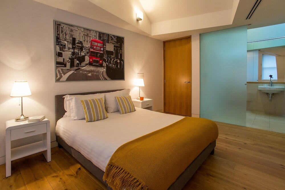 Фото Holborn Two