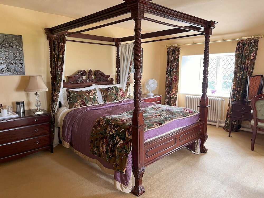 Фото Moresby Hall