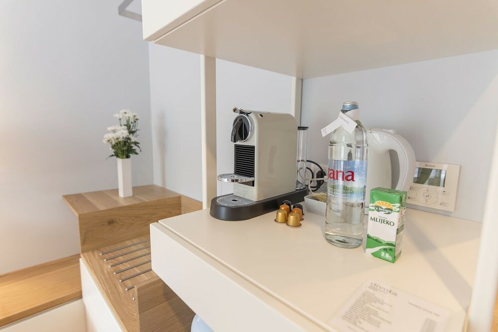 Фото Divota Apartment Hotel