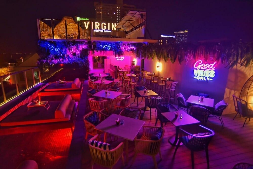 Фото Pattaya Sea View Hotel