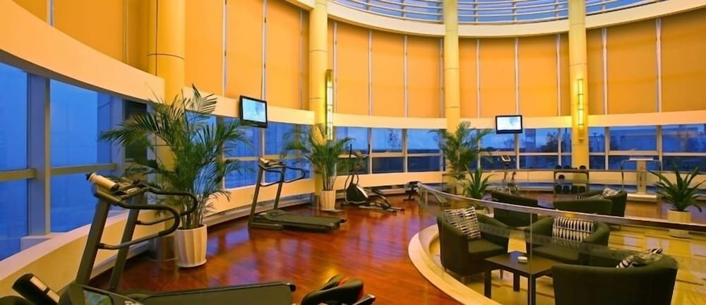 Фото Rainbird International Hotel