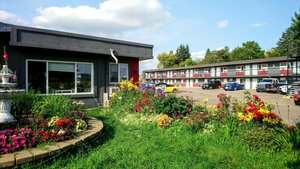 Гостиница Thriftlodge Edmonton