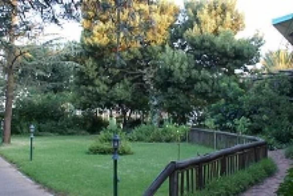 Фото Emerald Guesthouse