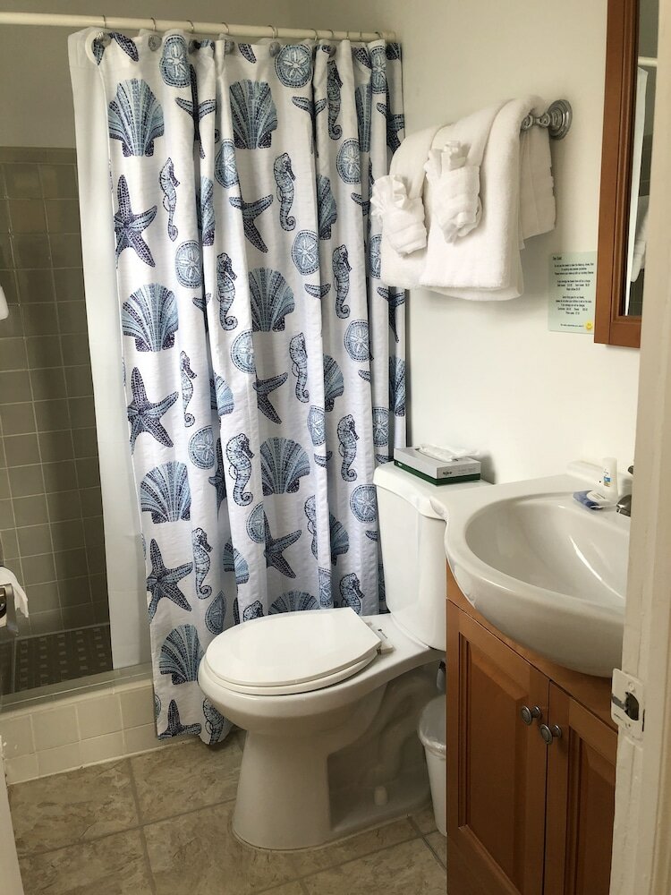 Фото Coral Key Inn