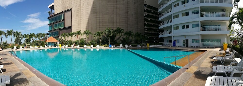 Фото Vtsix Condo Service at View Talay Condo