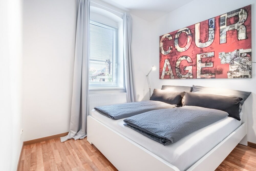 Фото InnsbruckHomes at Botanical Garden