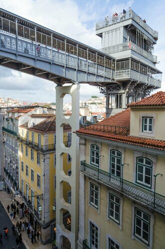 Гостиница Altido Chiado Self Check-In 2-br Flat w/Parking