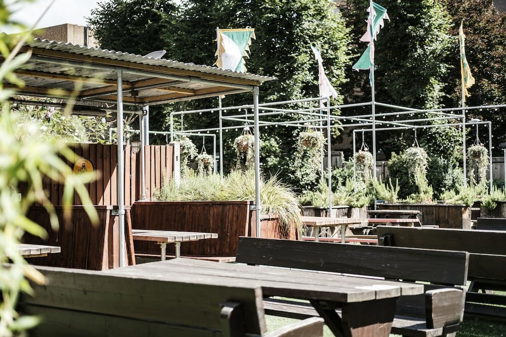 Фото The Drayton Court Hotel