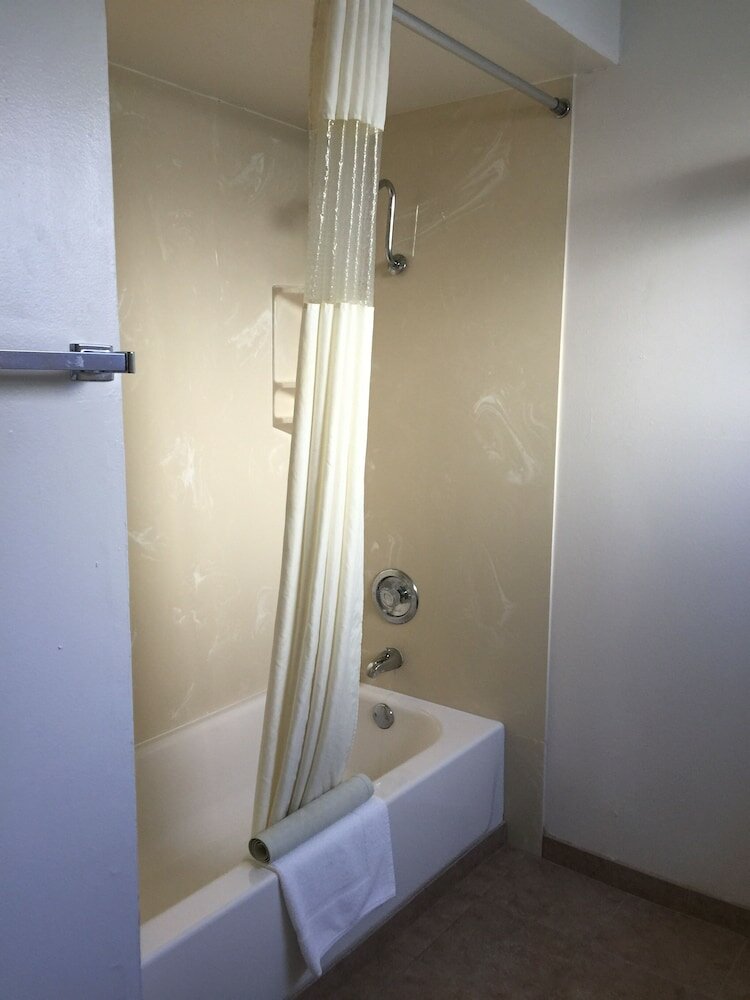 Фото Tiki Lodge Motel