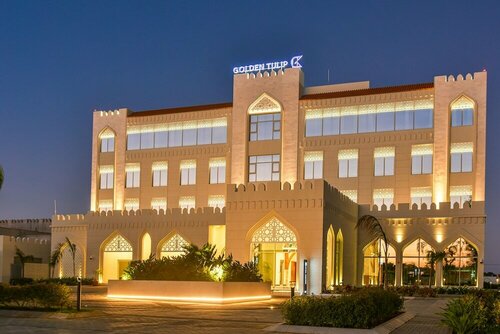 Гостиница Golden Tulip Zanzibar Airport Hotel & SPA  в Танзании
