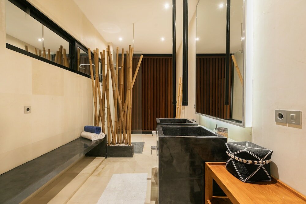 Фото Sri Laksmi Villa