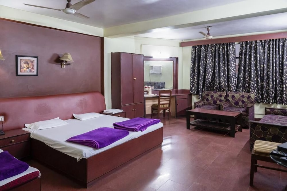 Фото Hotel Prayag