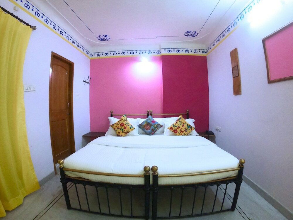 Фото Piggy Hostel Udaipur