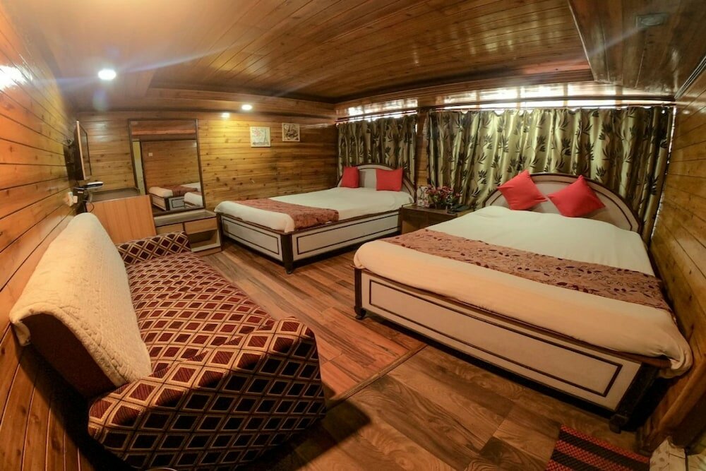 Фото Goroomgo Broadway Annexe Darjeeling