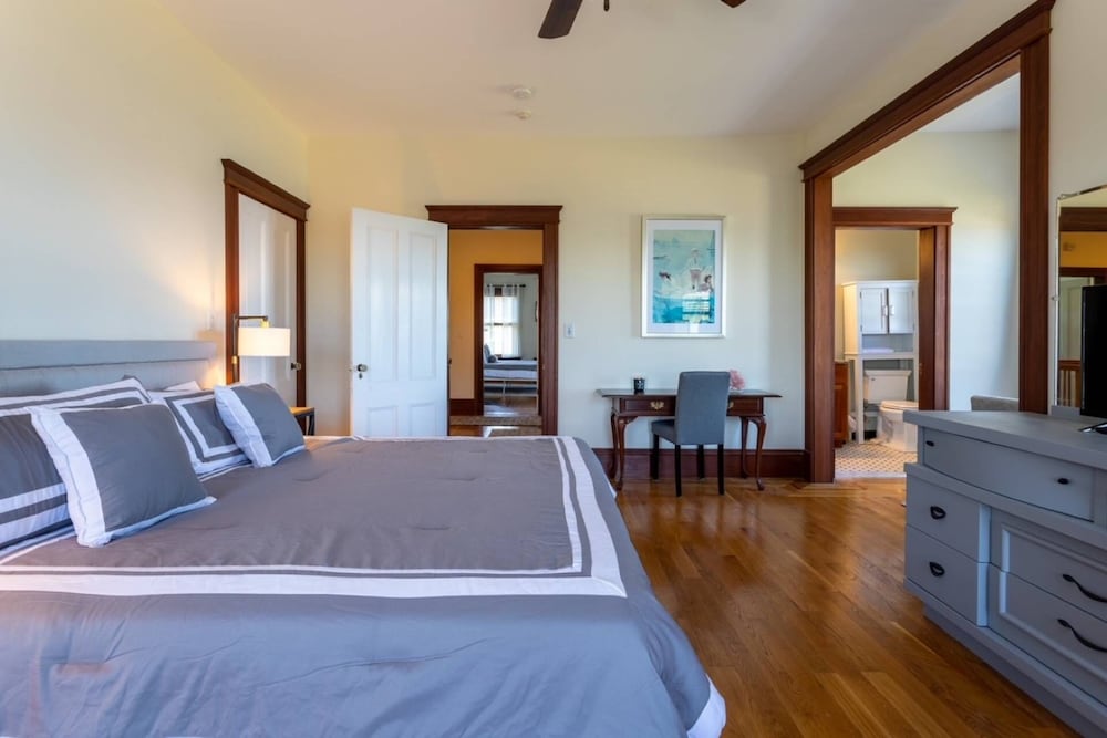 Фото Miramar Escape