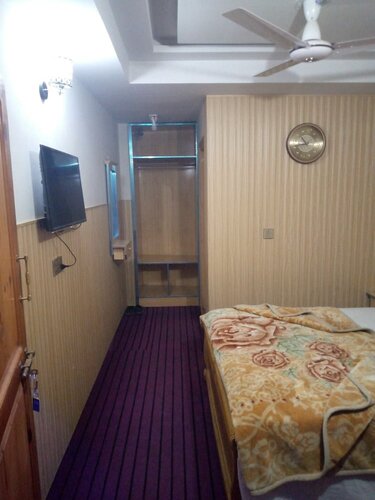 Гостиница Hotel Sky Touch в Абботтабаде