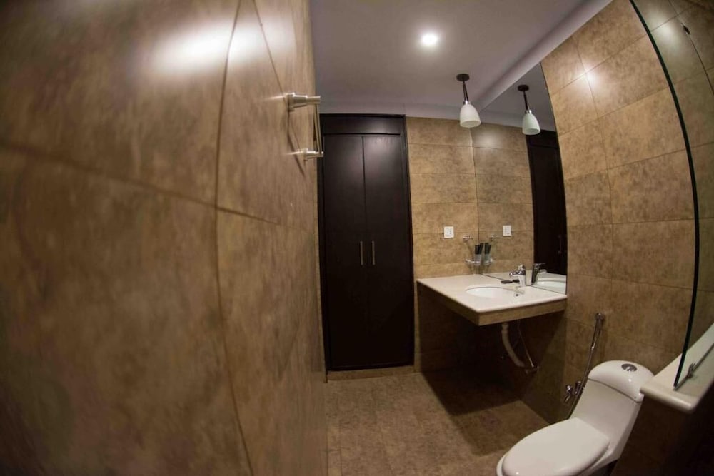 Фото Karakuram Hotel