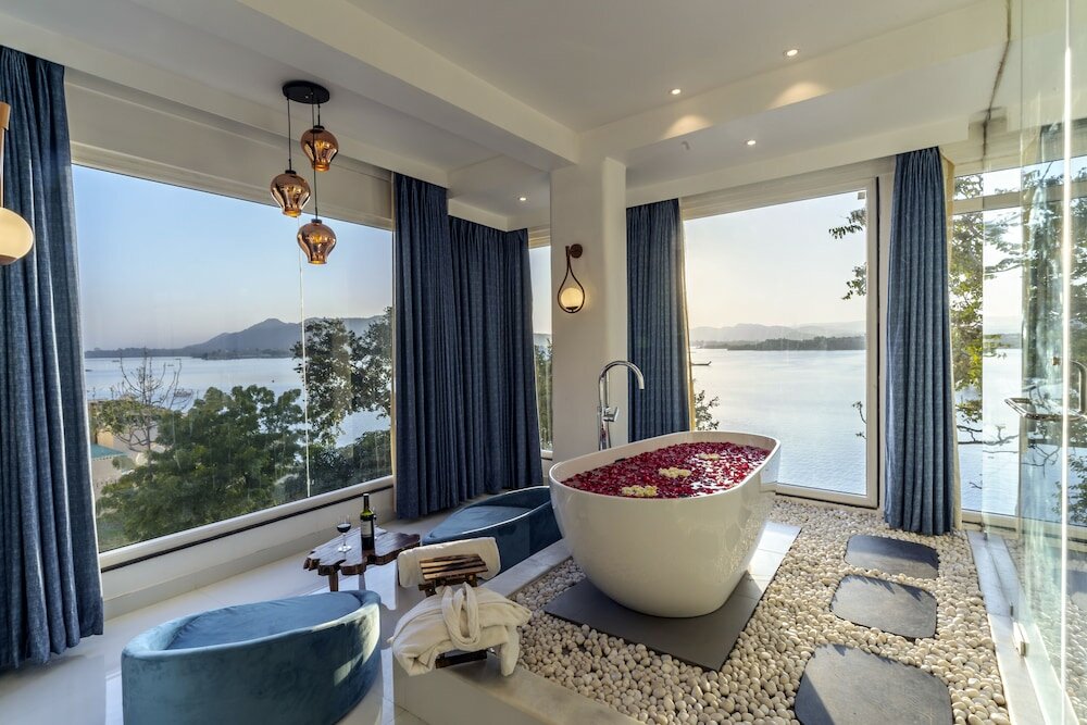 Фото Moustache Udaipur Luxuria