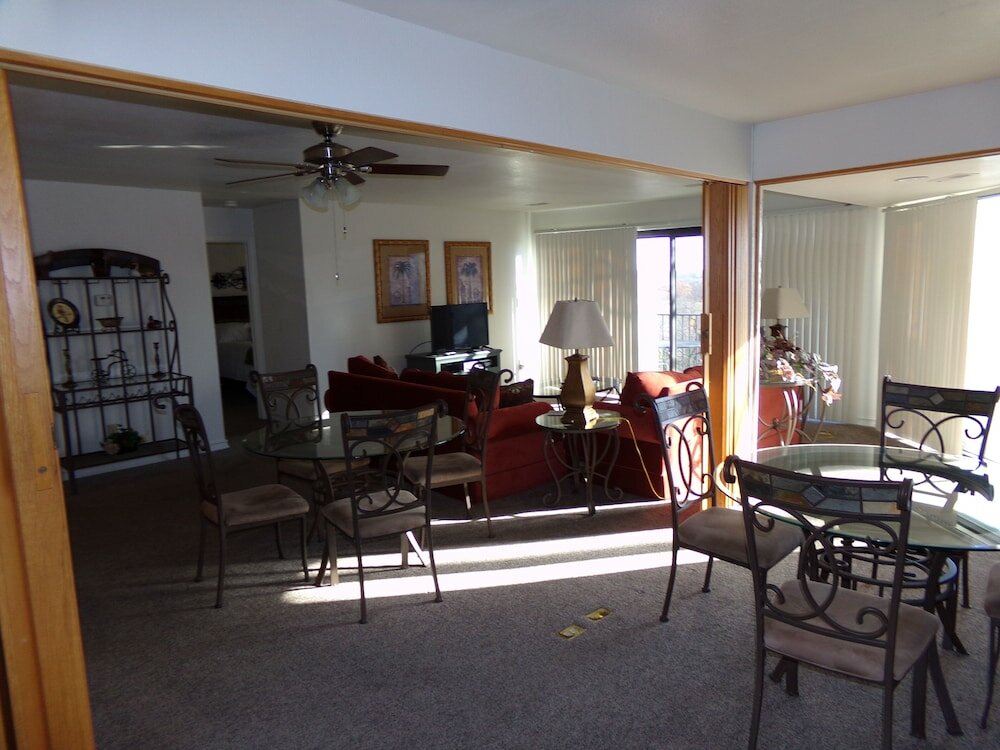 Фото Treetop Condominium