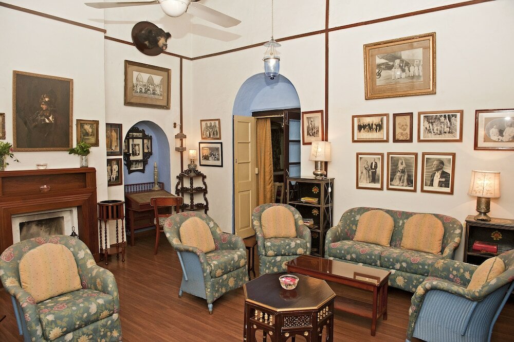 Фото WelcomHeritage Connaught House